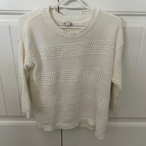 Gap white cotton sweater with 3/4 sleeves